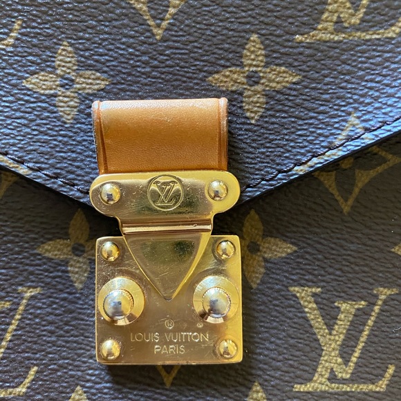 Louis Vuitton Monogram Metis Hobo Bag - Picture 10 of 16